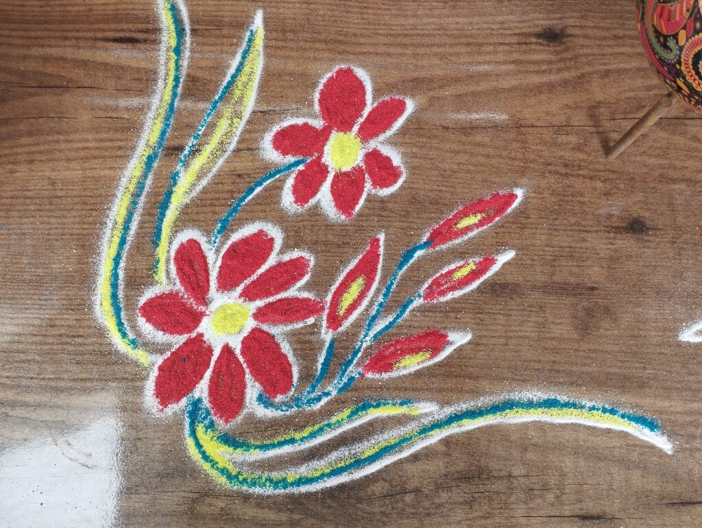Closeup of Simple White Color Rangoli Drawing on Concrete Floor and  Decorated Center with Flower Red Rose Stock Photo - Image of element,  cultural: 209953966